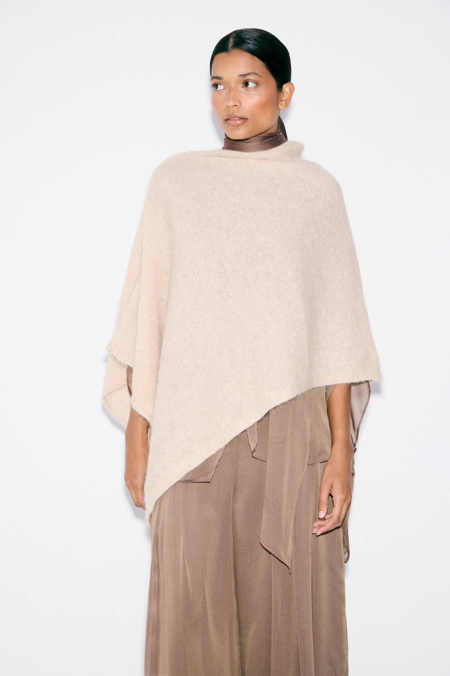 Poncho MOHAIR & ALPACA Beige