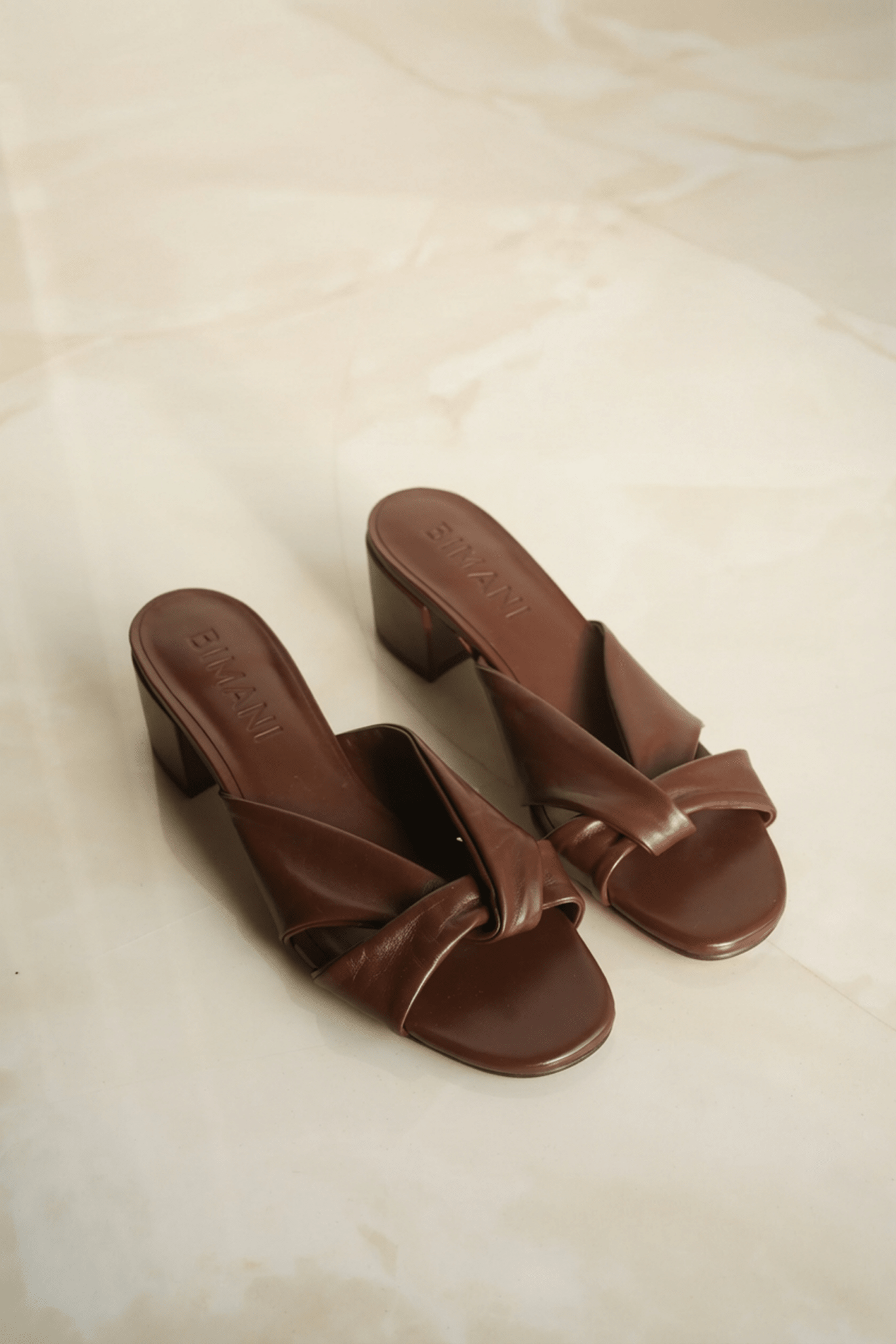 Sandalia ISABEL Marrón Chocolate - BIMANI