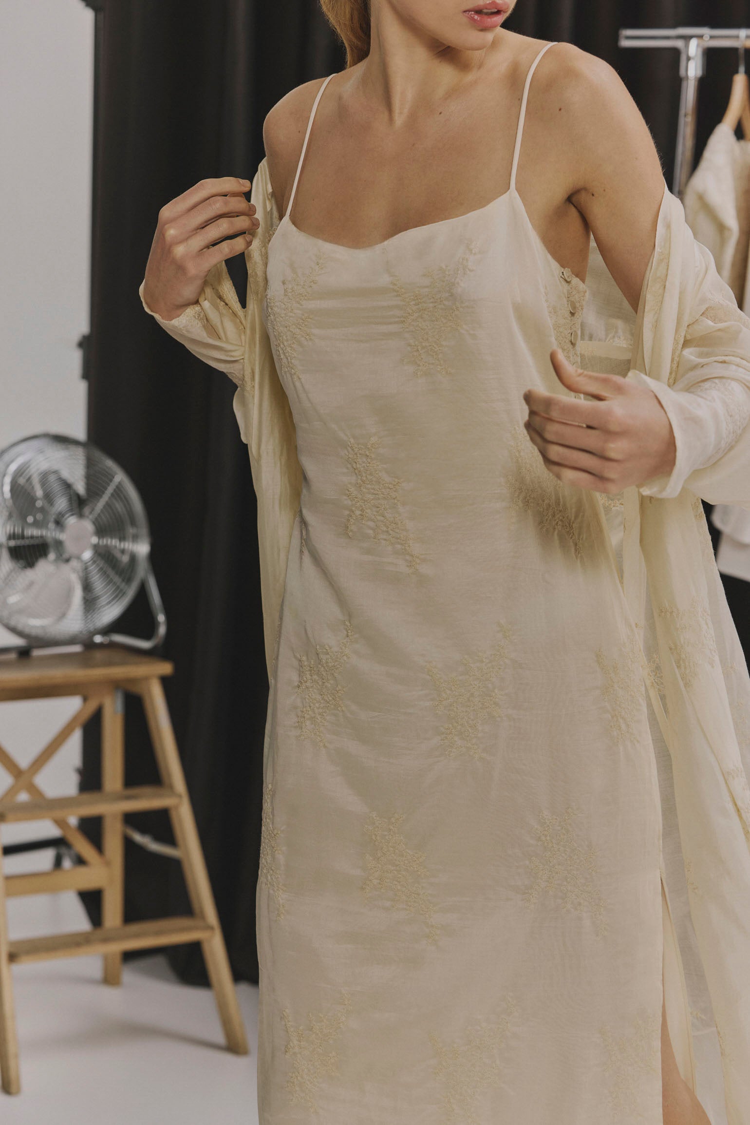 Vestido LEONIE Crema - BIMANI